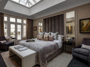 Eaton Place Bedroom - Discover Architecture